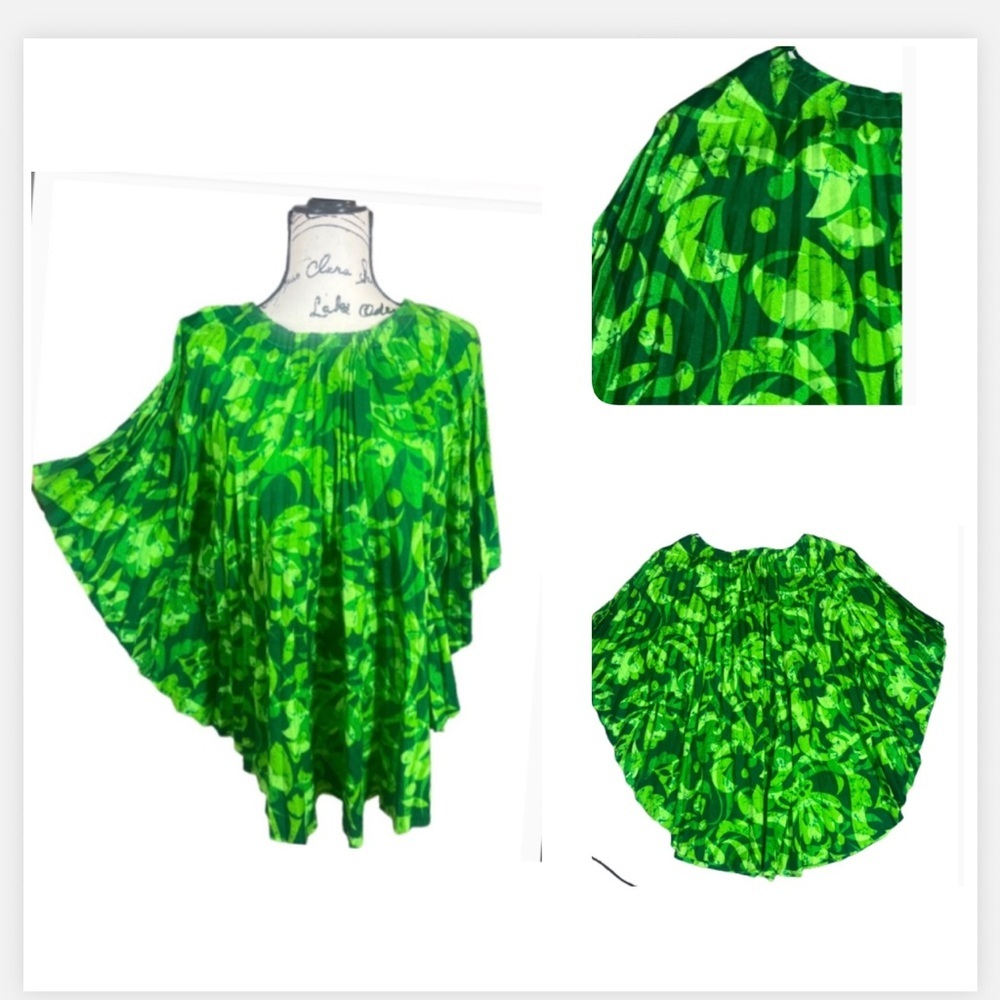 Vintage Festival Floral Green accordion pleated  tunic top